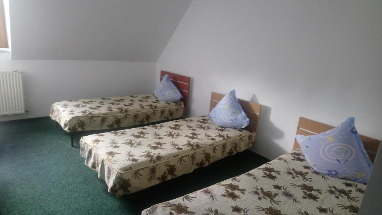 Casa "Ierusalim-Hozeva-Hozeva" Guest House Minastirea Neamt Екстериор снимка